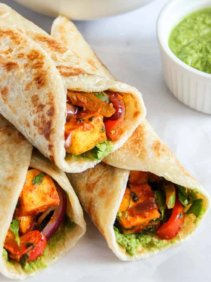 Paneer Mashroom Mix Roll