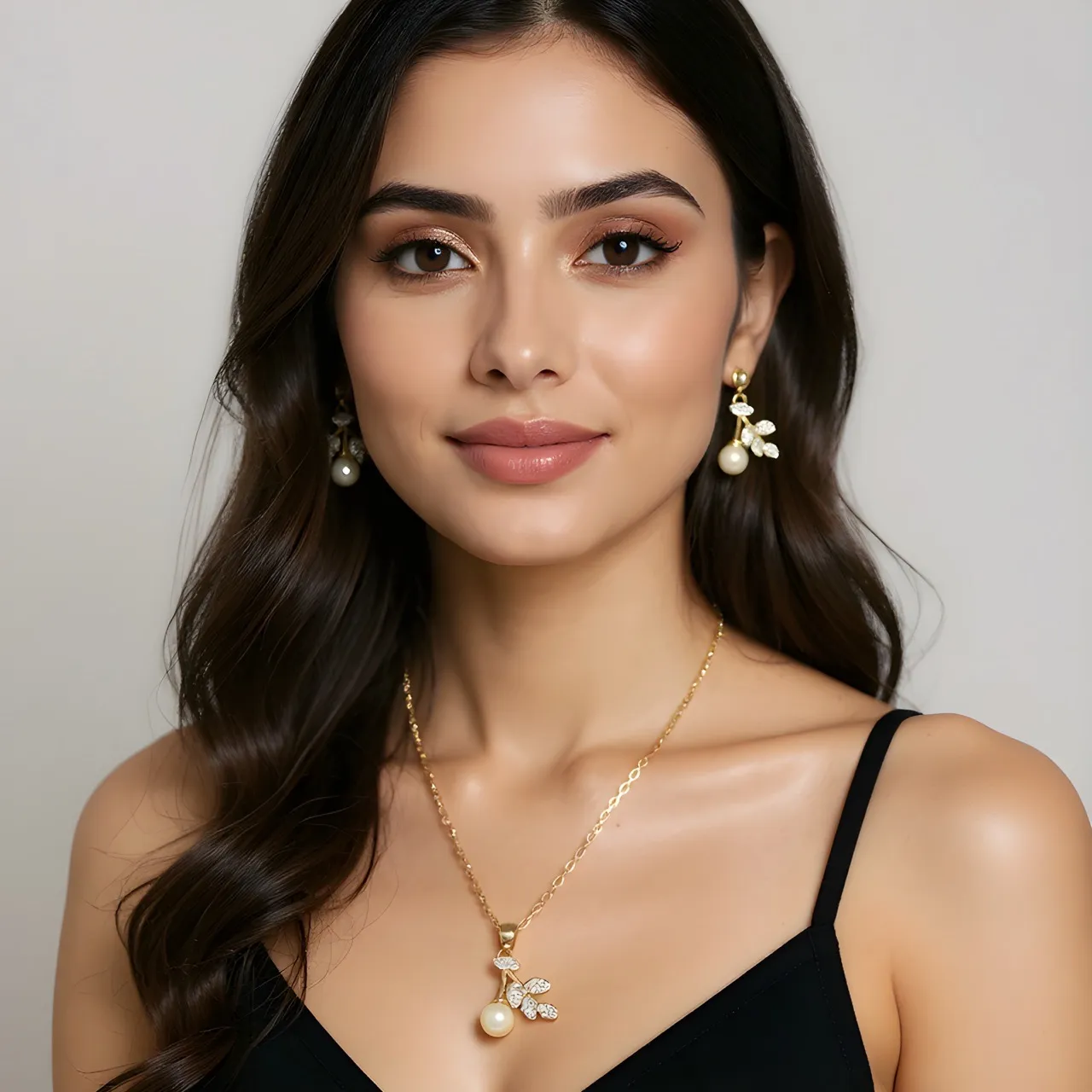 Elegance Pearl Necklace Set