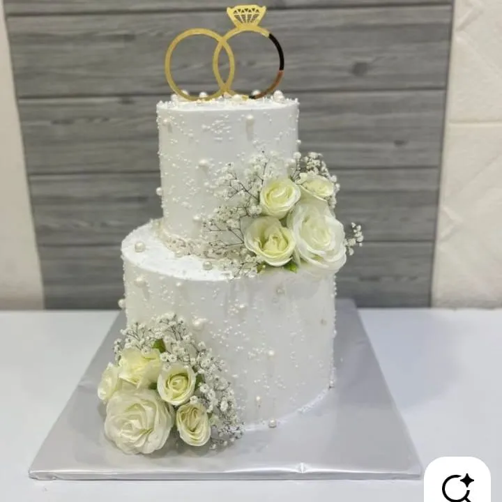 Elegant Wedding Cake