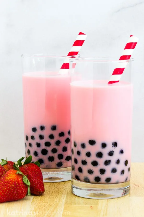 Strawberry Boba Milkshake