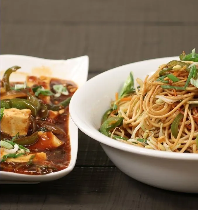 Chilli Paneer + Noodles