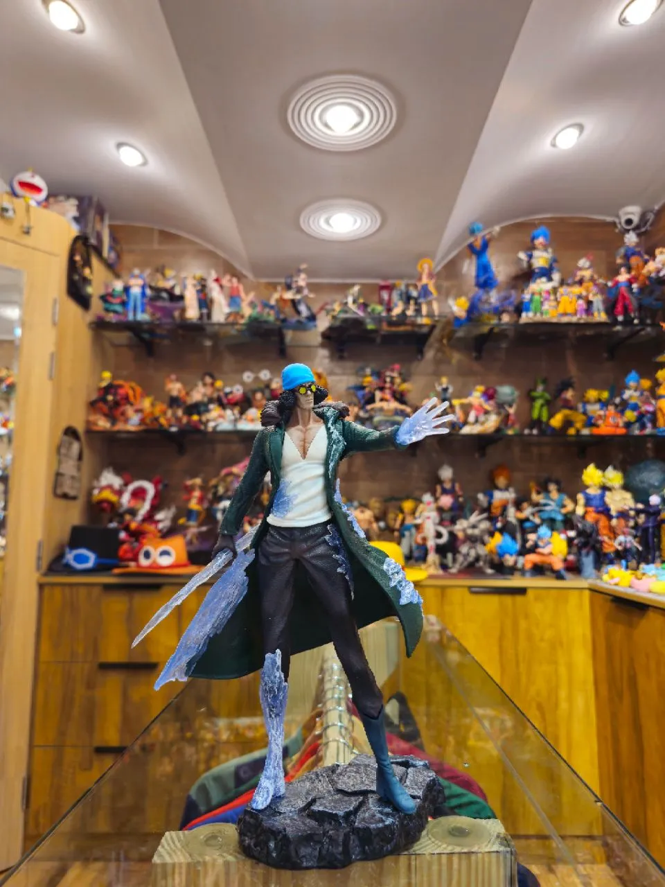 Kuzan (Aokiji) Figure – One Piece (Ice Admiral Ver.)