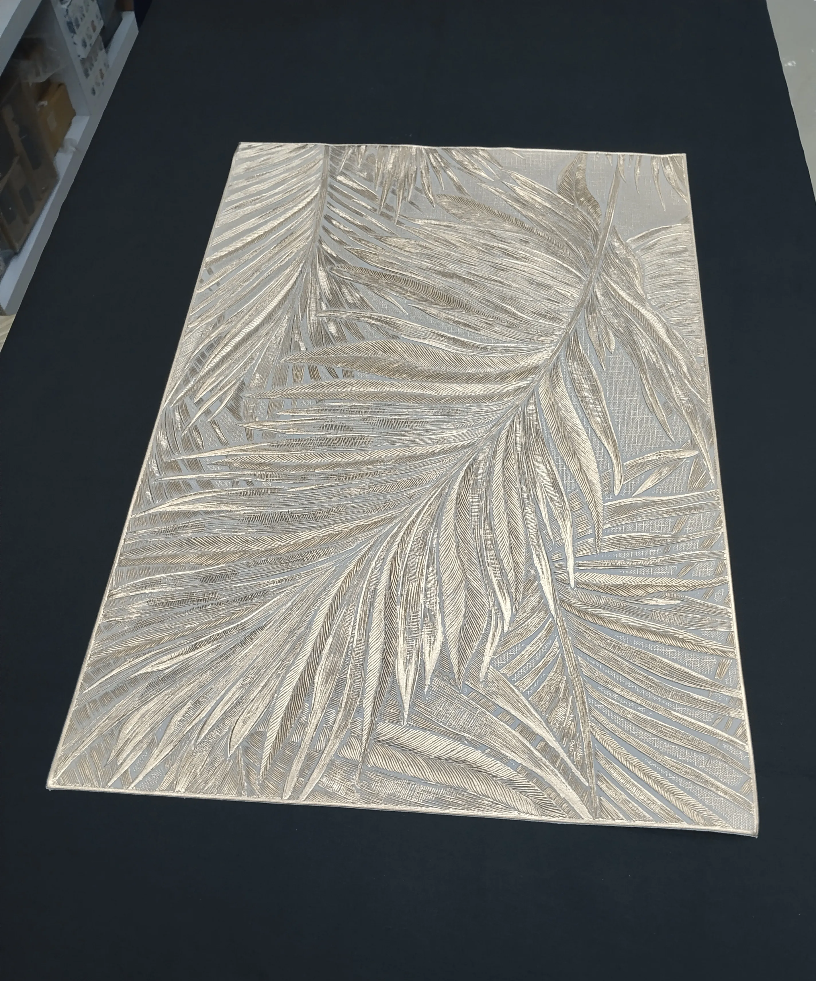 Embossed Dining Table Mats 6 Pieces