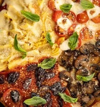 Four Sessions Chicken  Pizza