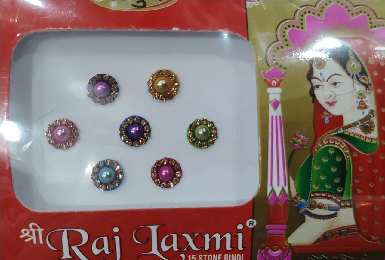 Shri Raj Laxmi 15 Stone Bindi