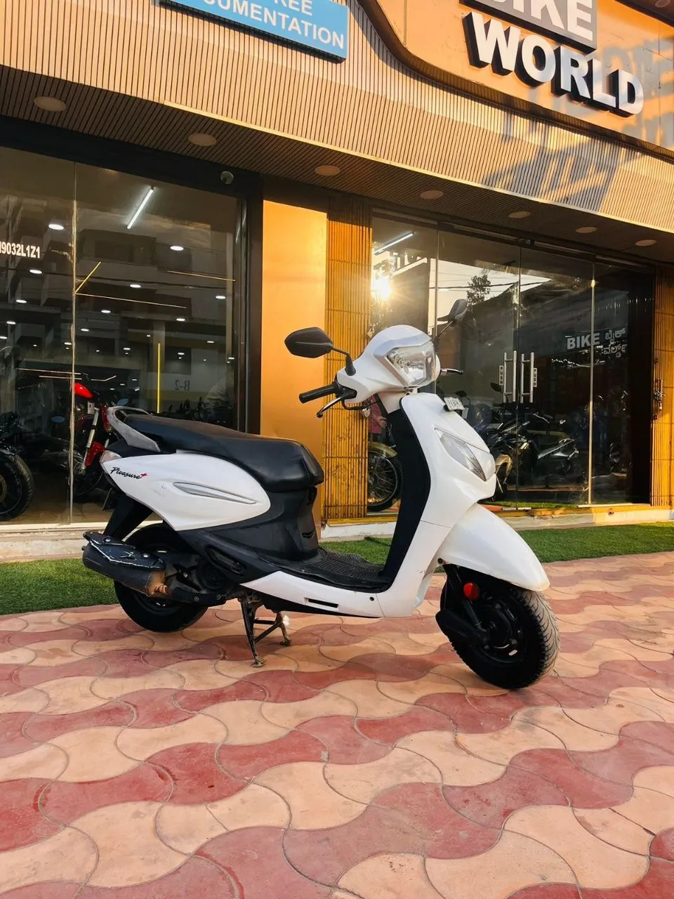 Pleasure 110CC/2019 DEC MODEL view 2