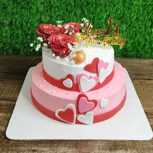 Anniversary Themed Cake