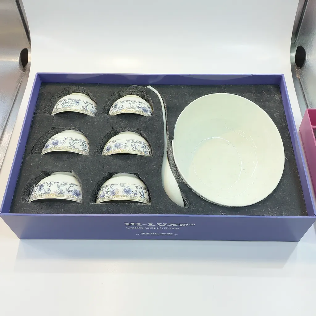 HI-LUXE Porcelain Half Moon Plates
