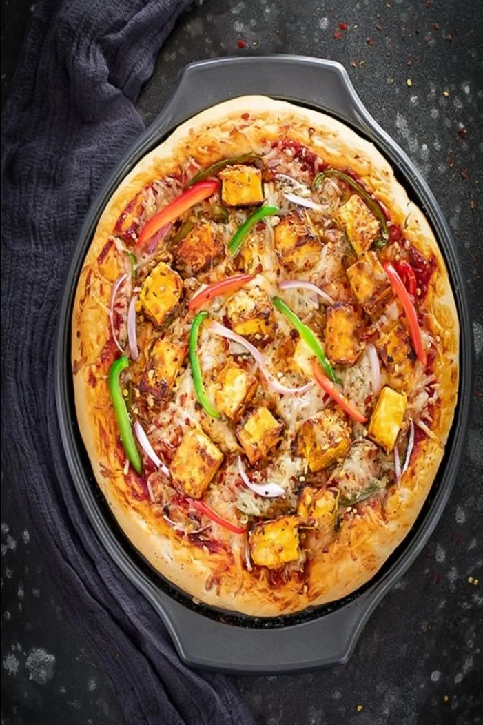 Paneer Tikka Pizza Medium
