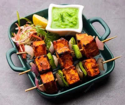 Achari Paneer Tikka