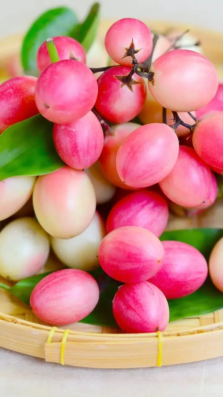Fresh Carandas Plums 250g