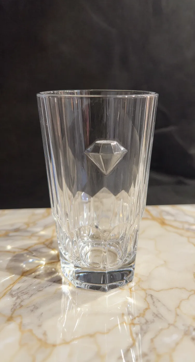 24% Lead Diamond Feature Glasses