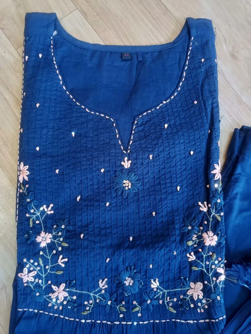 Blue Hand Embroidered Kurta Set Cotton