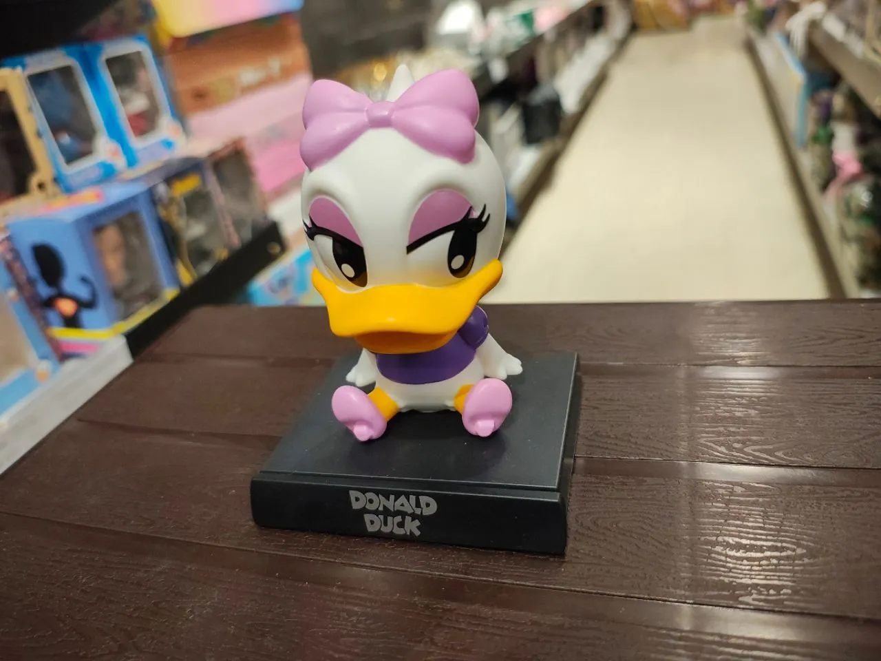 Donald Duck Figurine