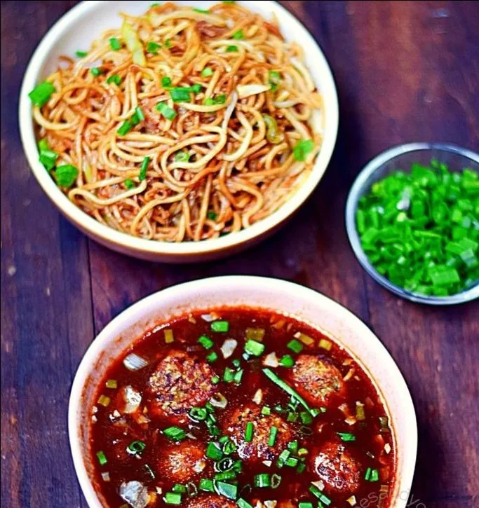 Veg Manchurian 6pc + Veg Noodles