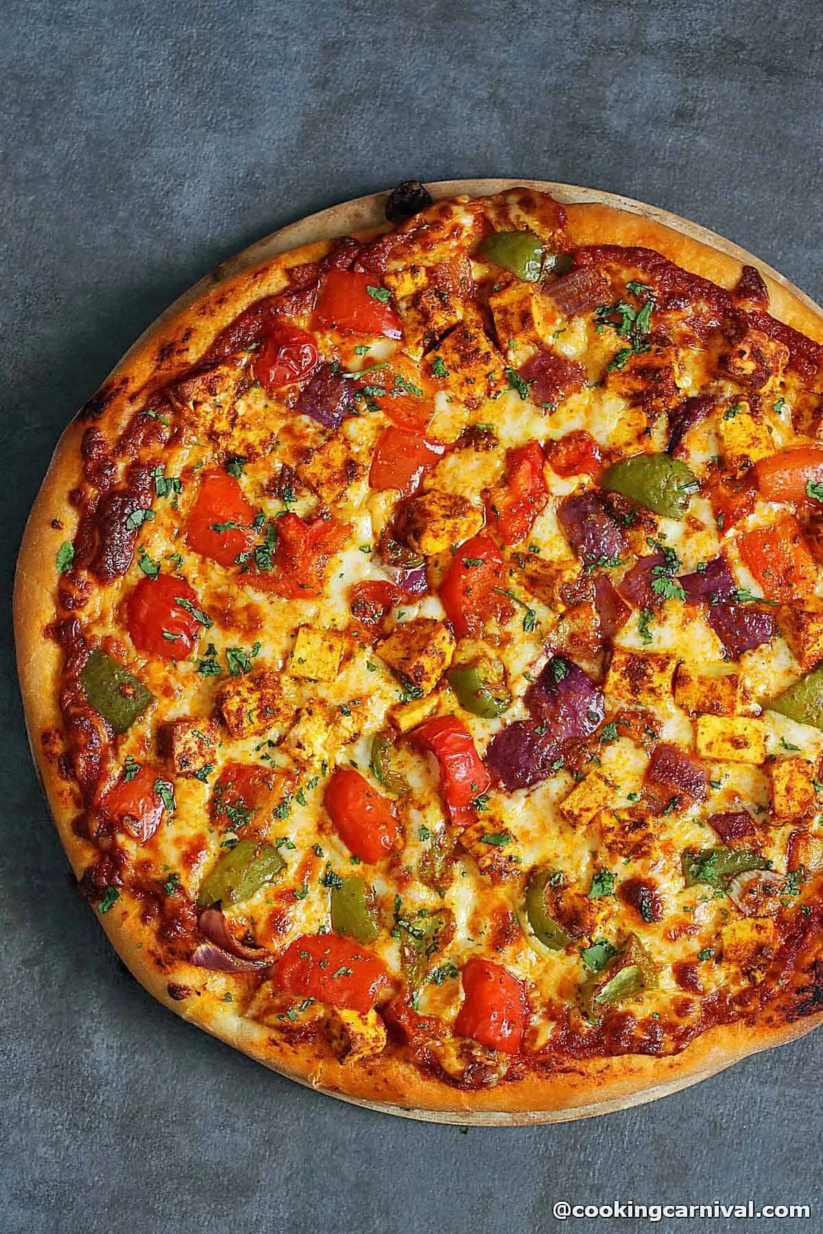 Paneer Loaded Makhani Pizza Small