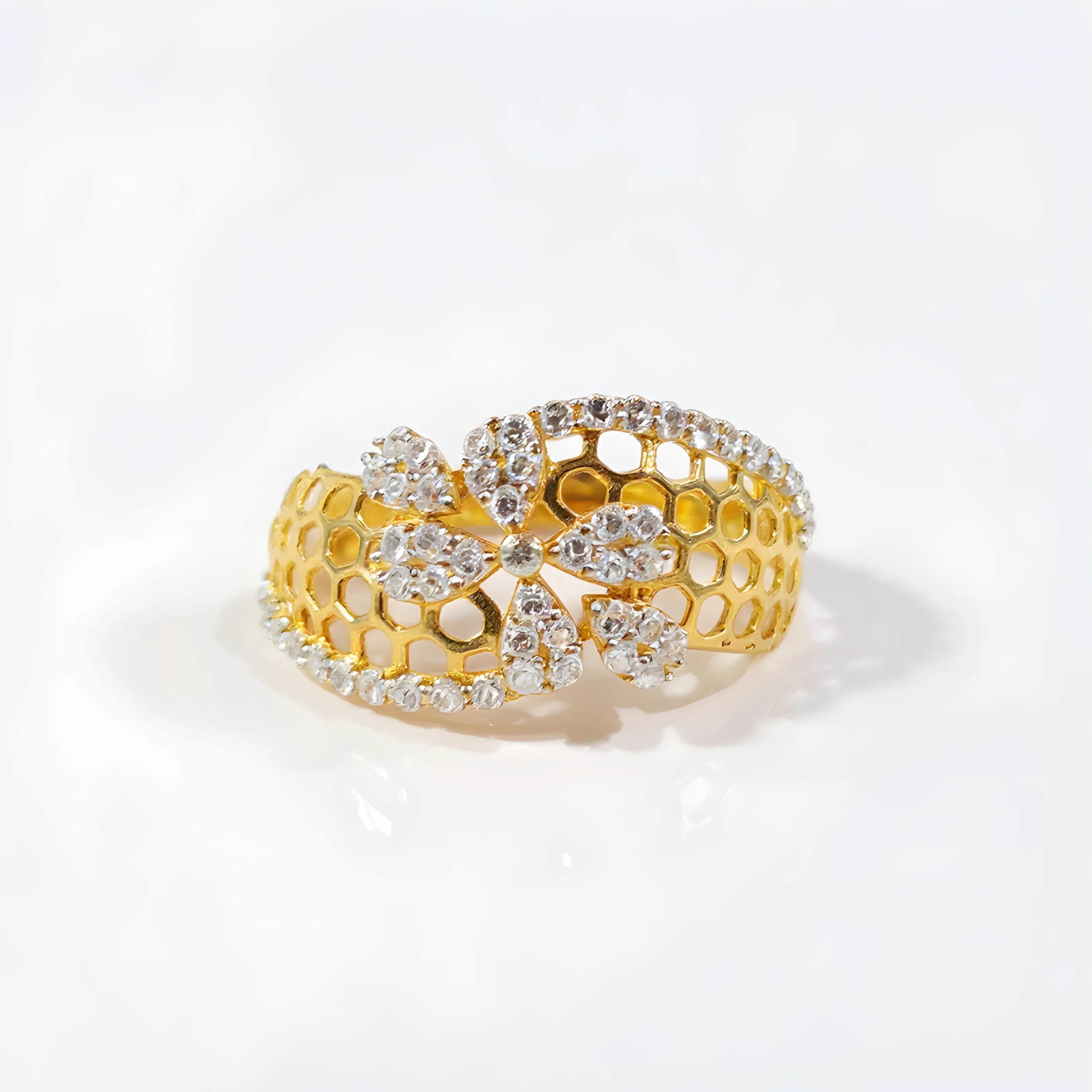 18K Gold Diamond Ring
