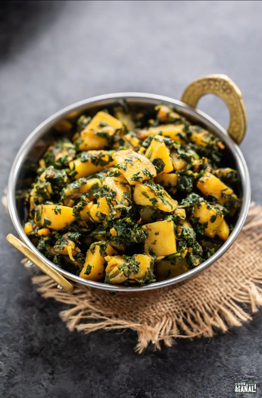 Aaloo Palak Half