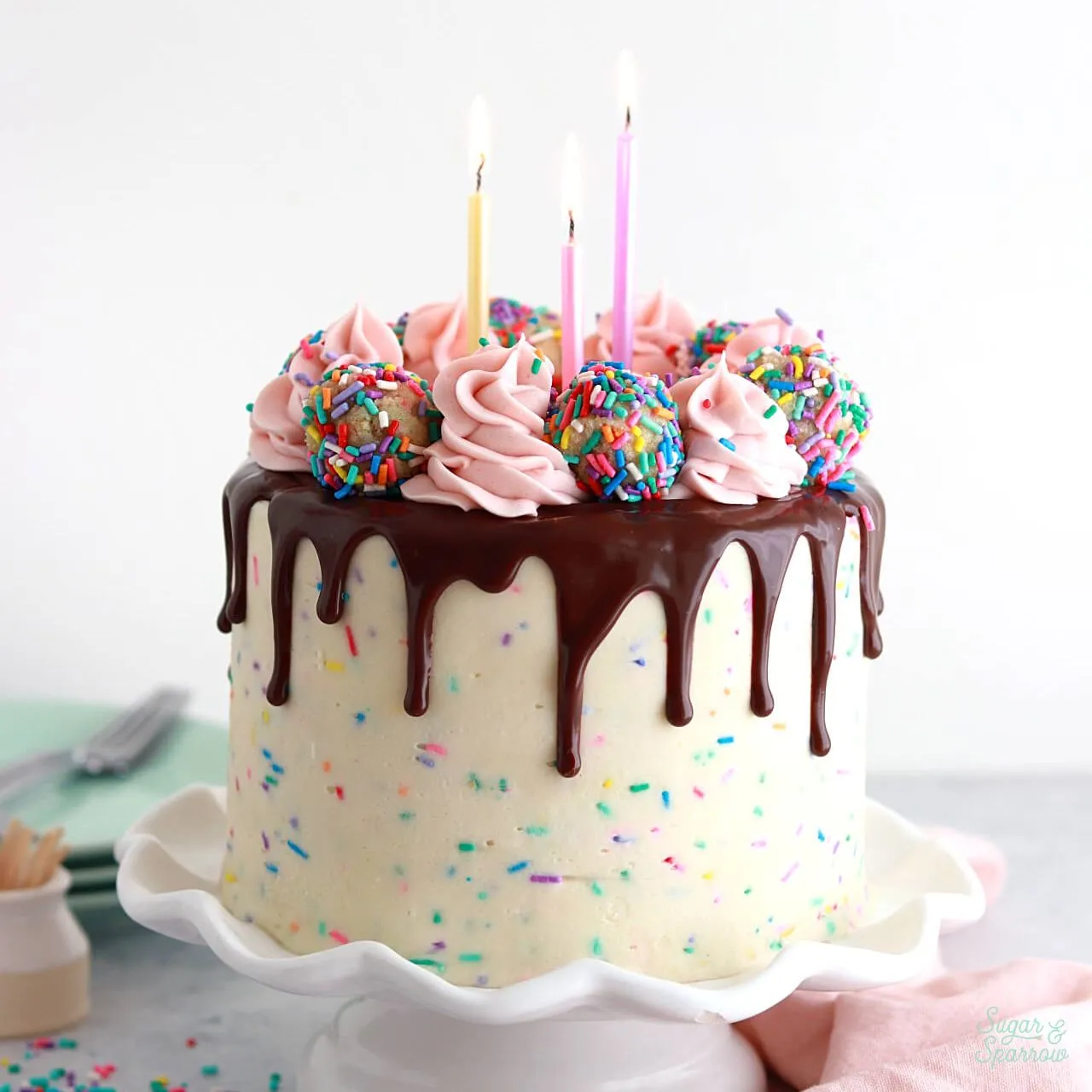 Celebration Cake 1 Kgm