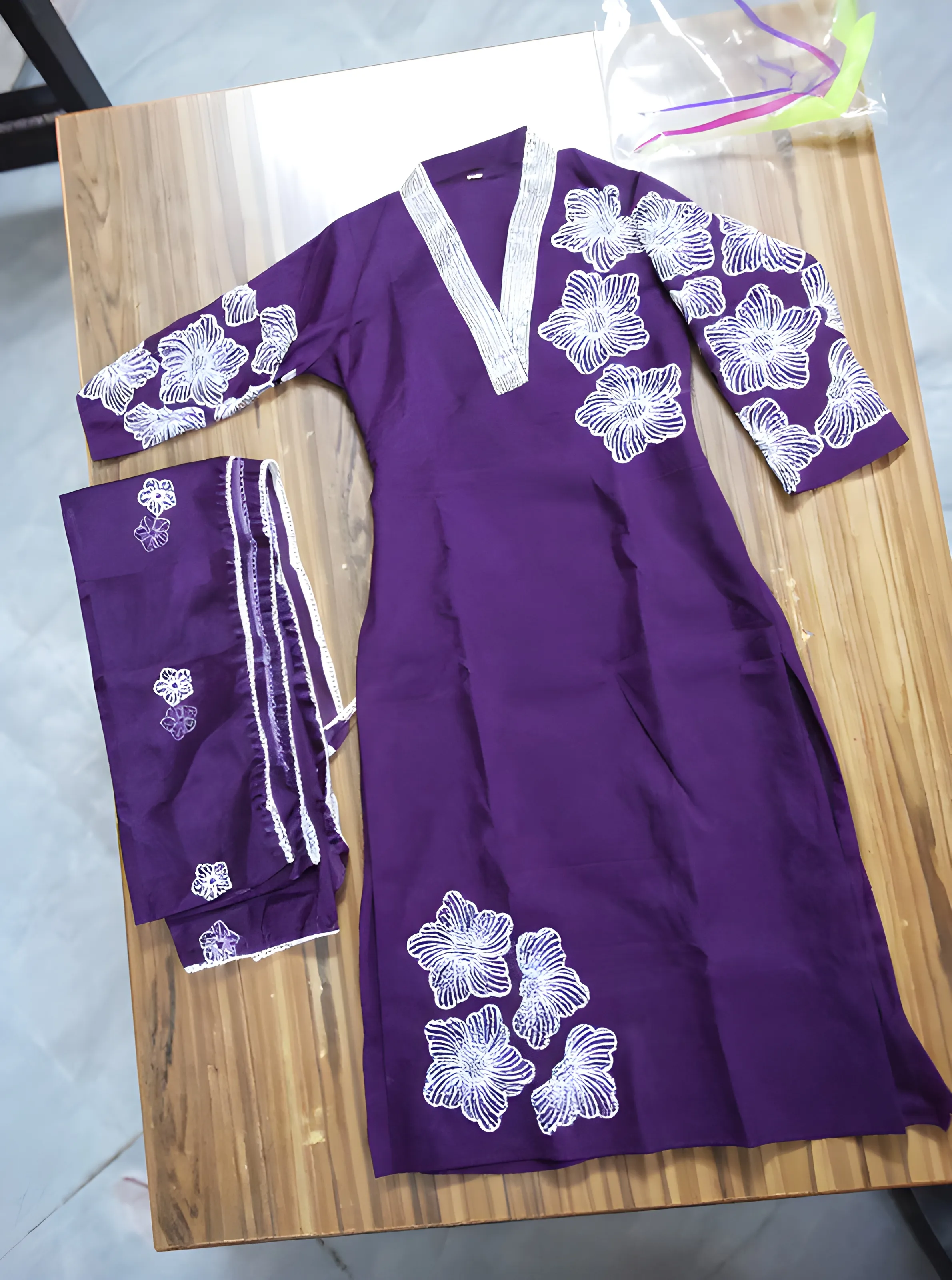 Embroidered Kurti Set