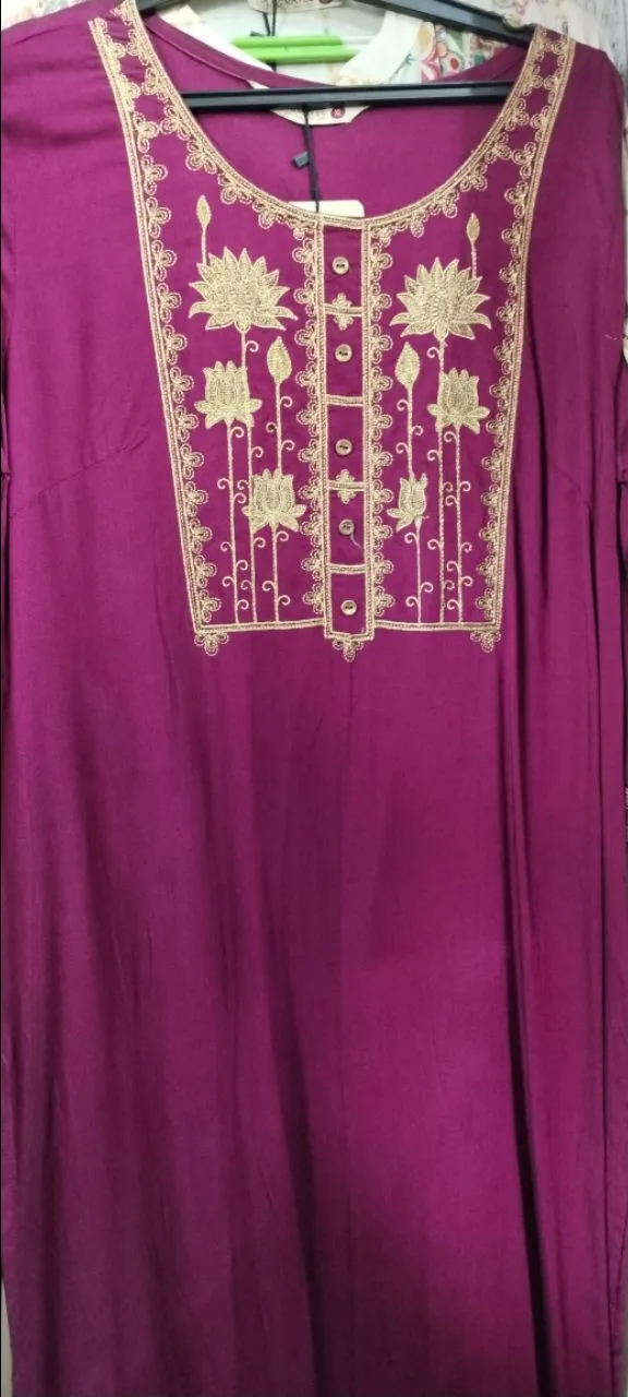 Embroidered Ethnic Kurti