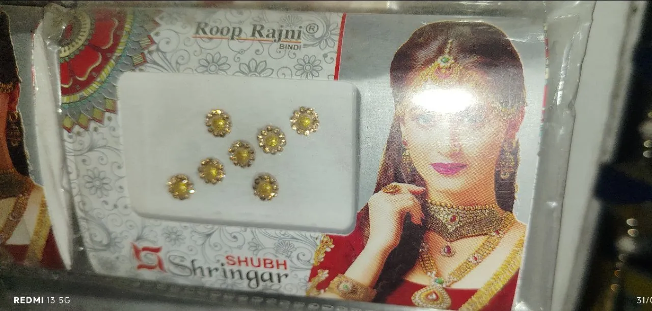 Roop Rajni Bindi