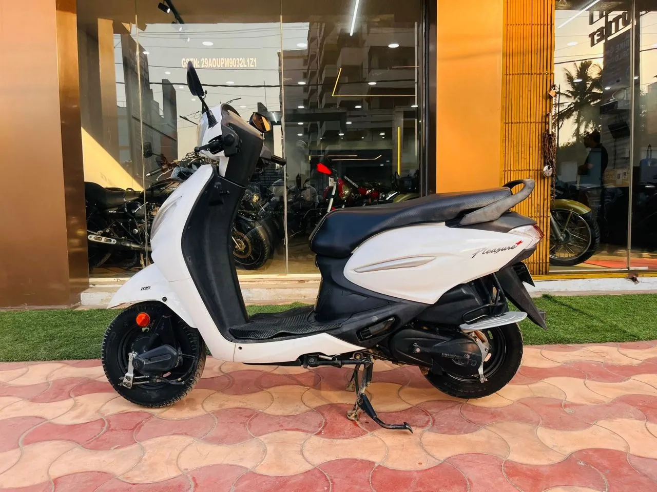 Pleasure 110CC/2019 DEC MODEL view 5