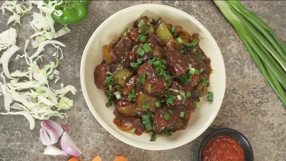 Paneer Manchurian Gravy Momos