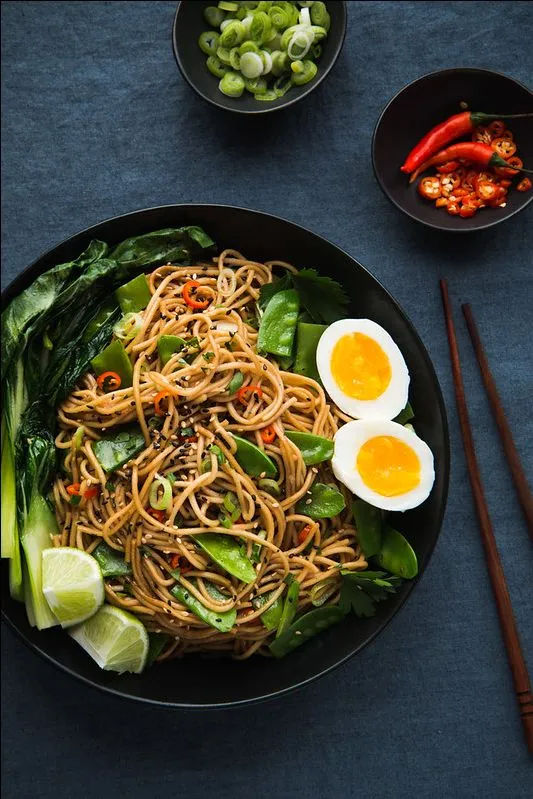 Egg Chilli Garlic Noodles