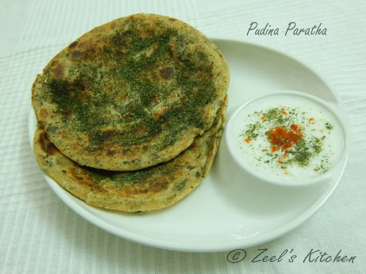 Pudina Paratha 1pc
