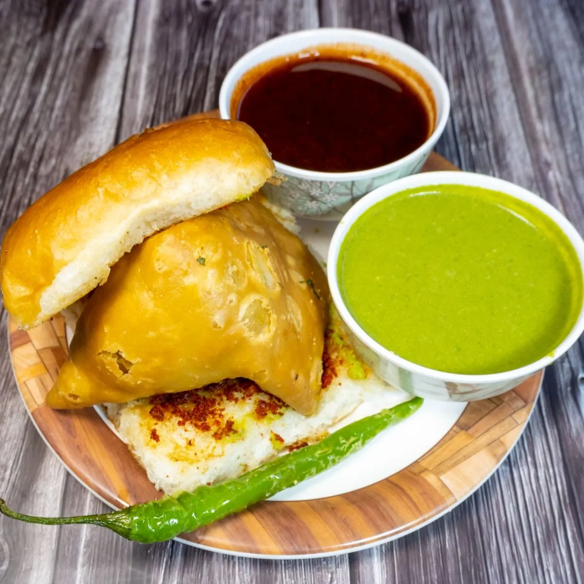 Samosa Pav