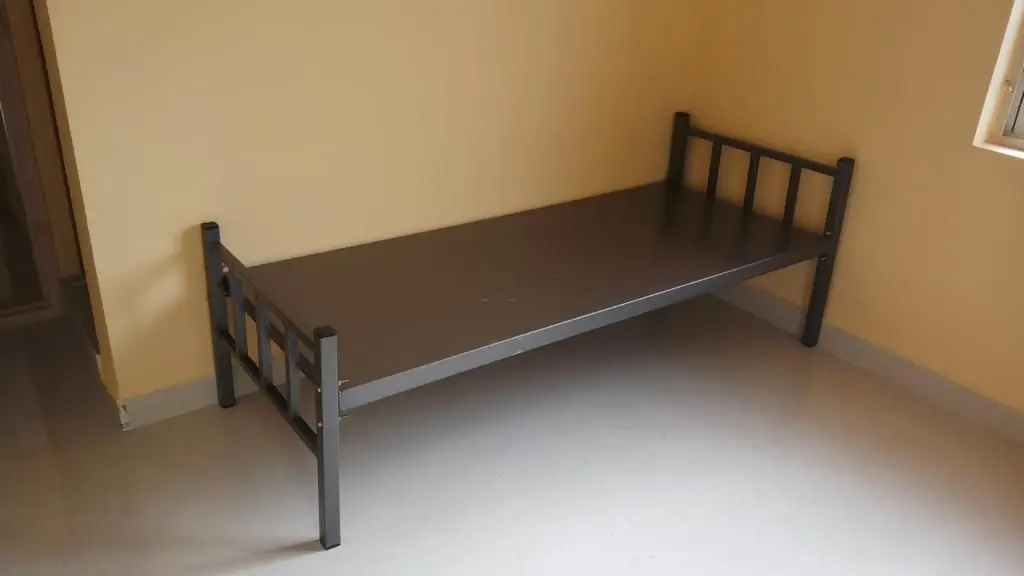 Wrought Iron single Bed