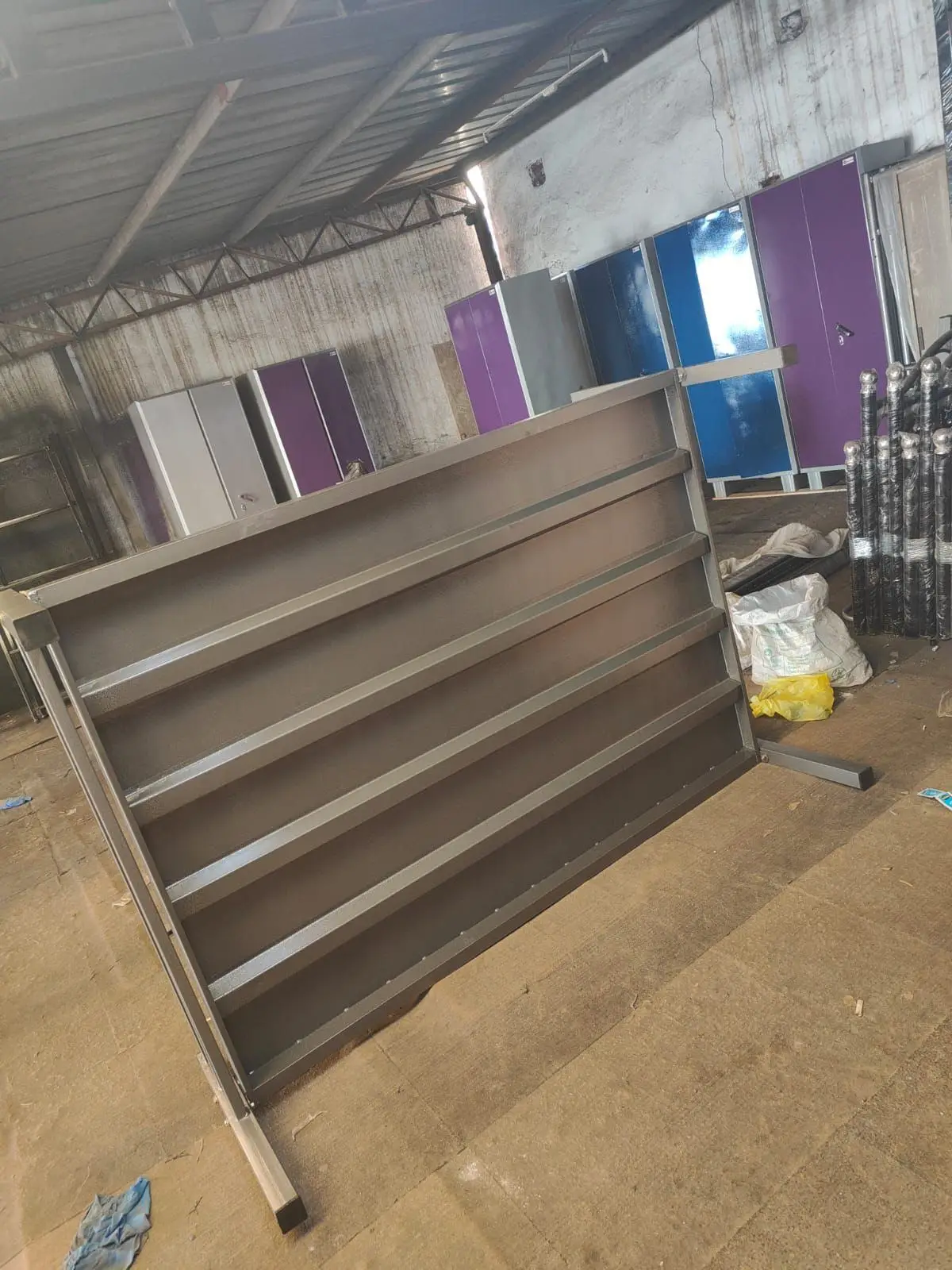 Wrought Iron metal cot 4/6 feet view 3