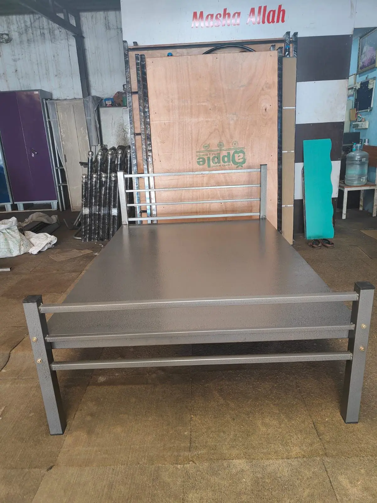 Wrought Iron metal cot 4/6 feet view 4