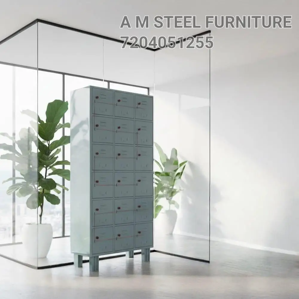 18 LOCKER STORAGE CABINETS view 3