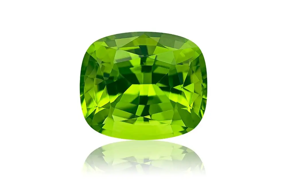 Peridot Gemstone @ 1250rs/Ratti view 2