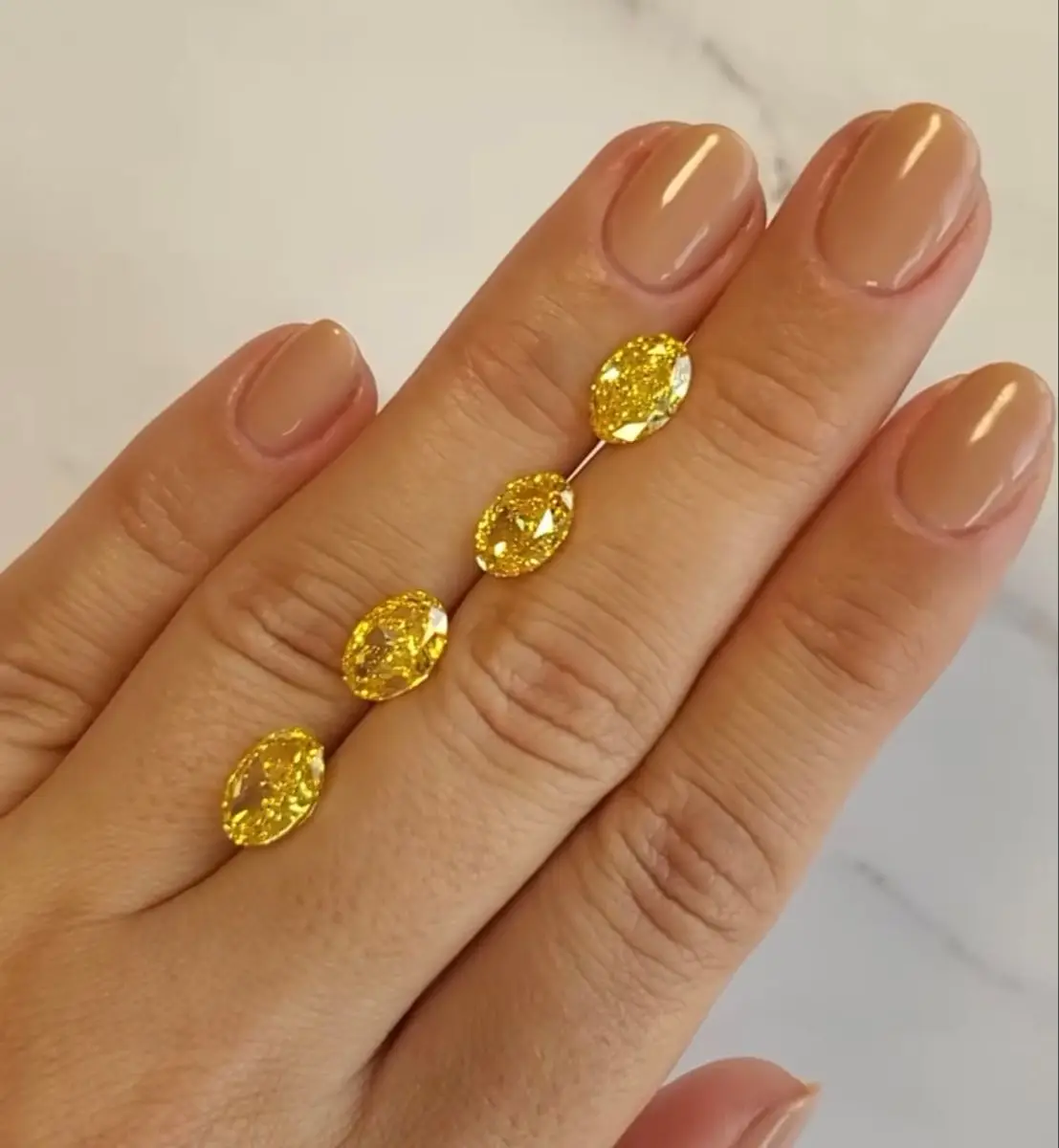 4-5 Ratti (4.25-4.99 Carat) Yellow American Diamond Yellow Topaz Natural Oval Shape Gemstone (Ovel Shape) | ASTROBJ view 3