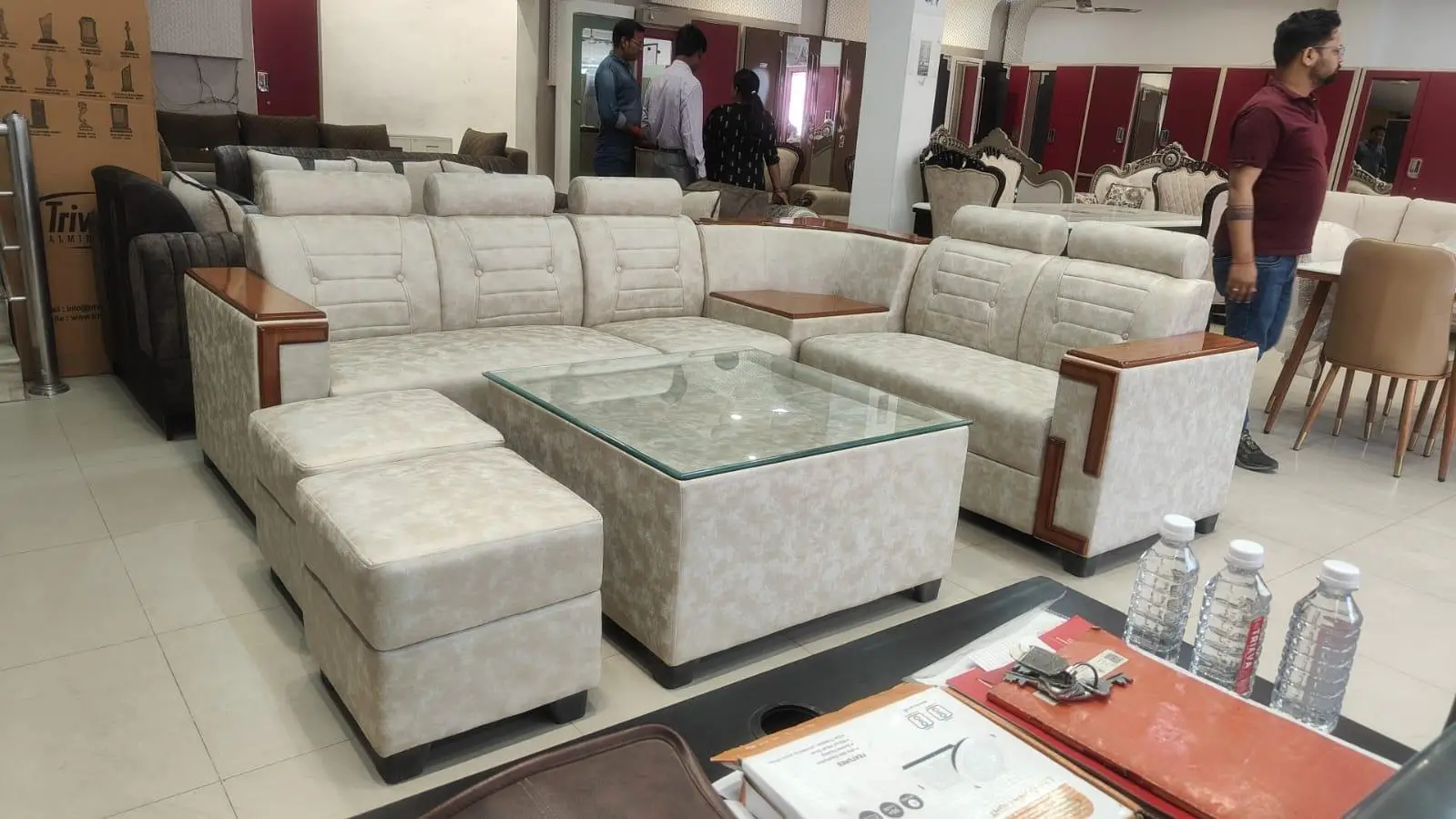 LF 1109(KATTA MODEL)6 sheet table+puffy