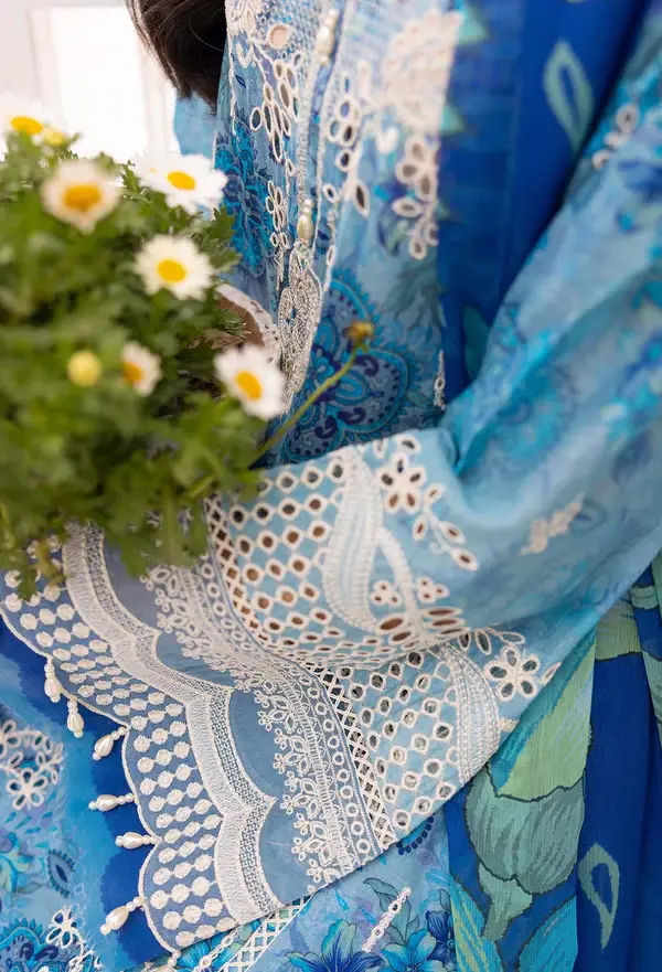 ADAN 'S LIBAS SOLANA Embroidered Lawn Suit /DF0025/D04 view 3