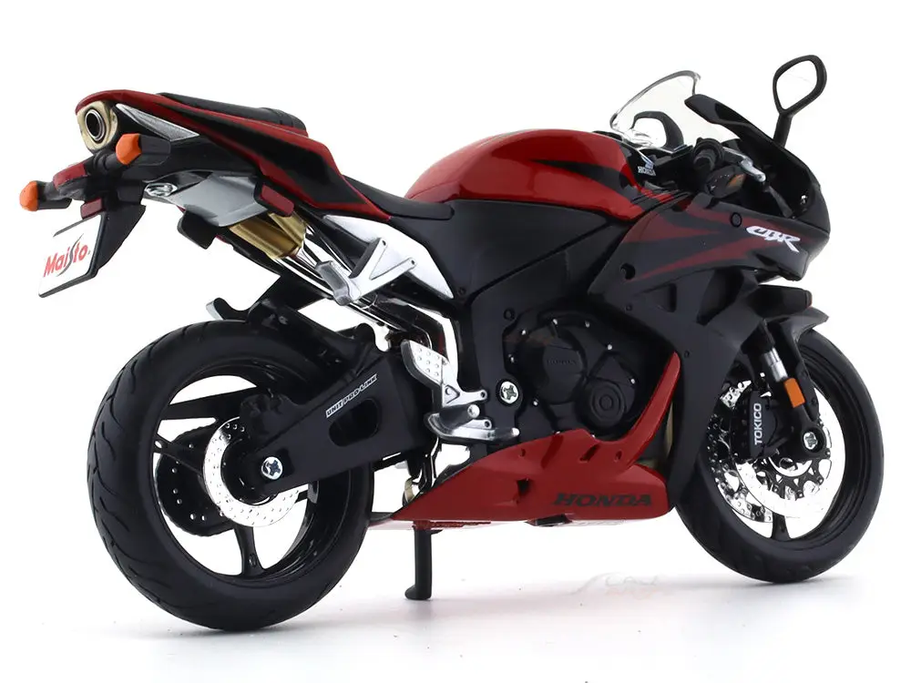 Honda CBR 600RR 1:12 Maisto :icensed Scale Model bike collectible view 4