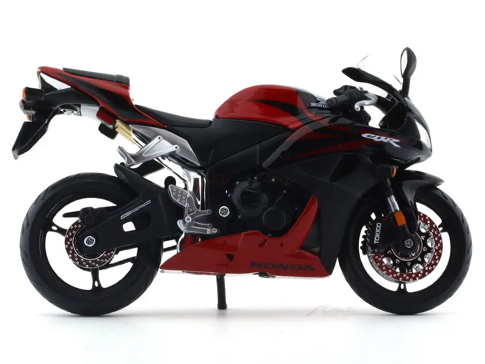 Honda CBR 600RR 1:12 Maisto :icensed Scale Model bike collectible view 5