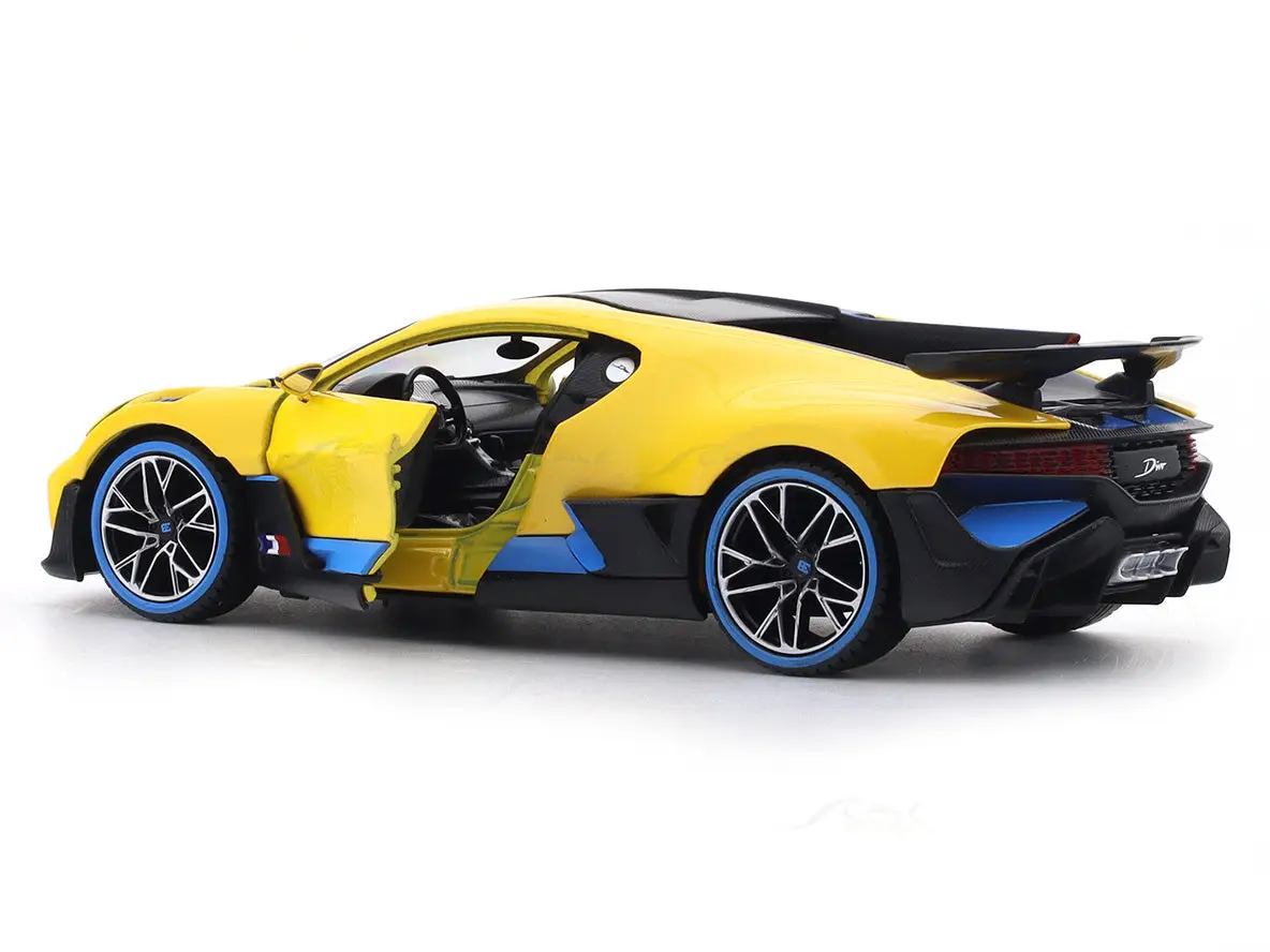 Bugatti Divo Yellow 1:24 Maisto licensed diecast alloy scale model car collectible view 8