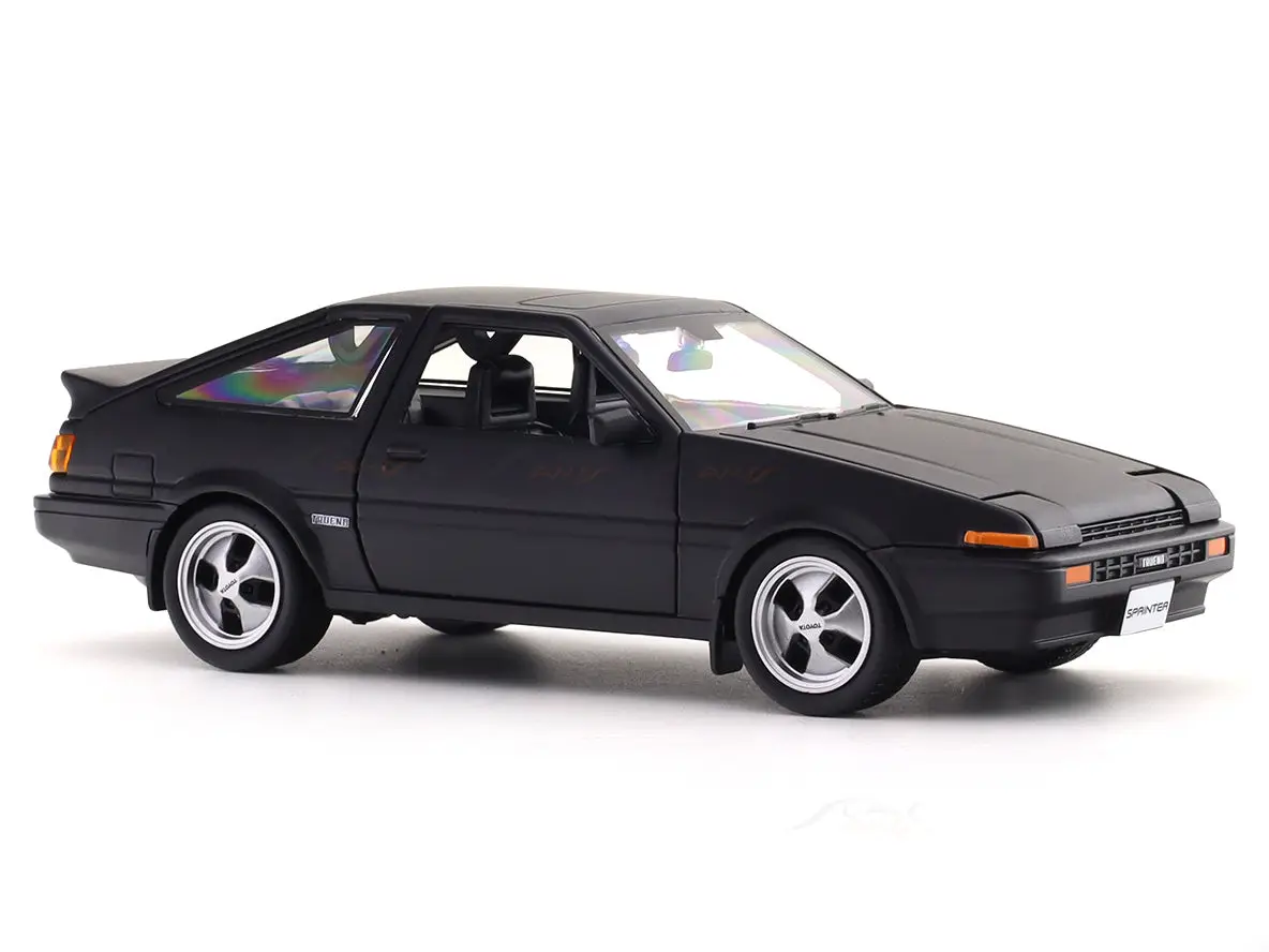 Toyota Sprinter Trueno AE86 Matte Black 1:24 Maisto licensed diecast Scale Model car collectible view 3