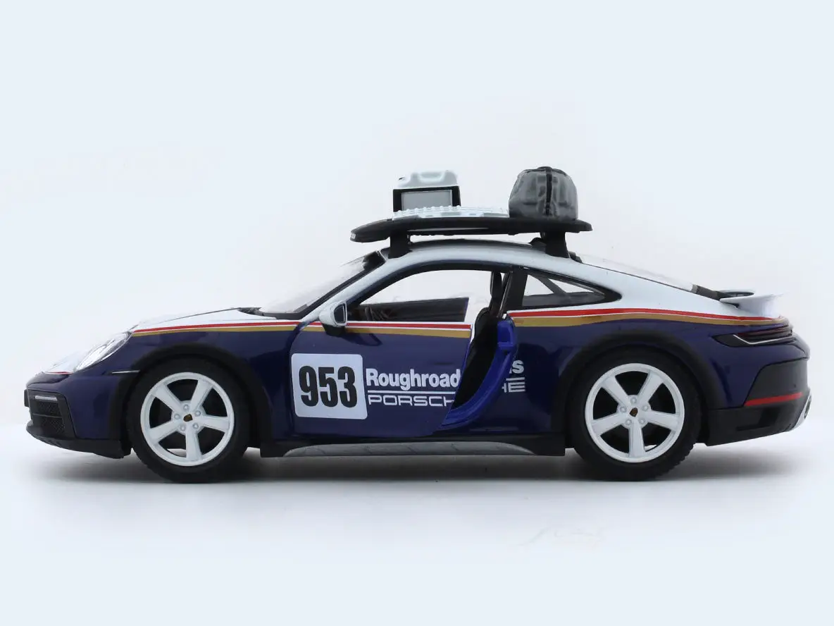 Porsche 911 Rally Dakar 1:24 Bburago licensed diecast Scale Model car view 6