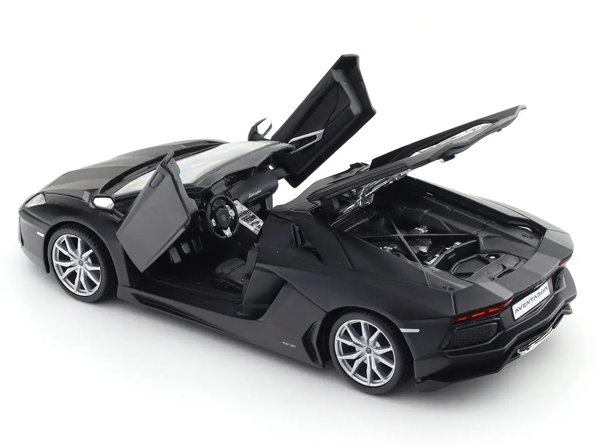 Lamborghini Aventador Roadster matte black 1:24 Maisto licensed diecast Scale Model car collectible view 9