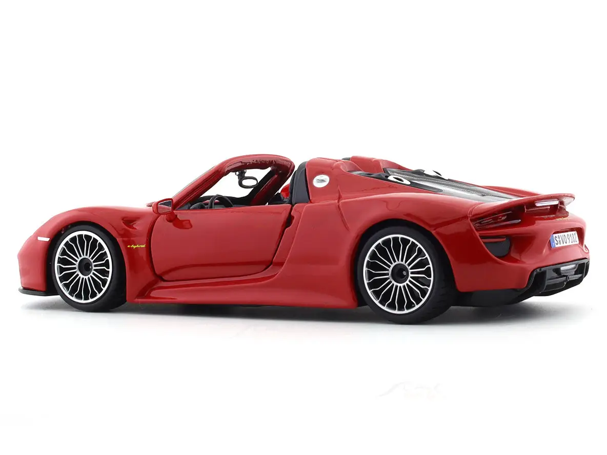 Porsche 918 Spyder red 1:24 Bburago licensed diecast Scale Model car view 2