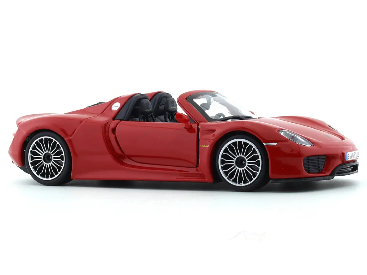 Porsche 918 Spyder red 1:24 Bburago licensed diecast Scale Model car view 3