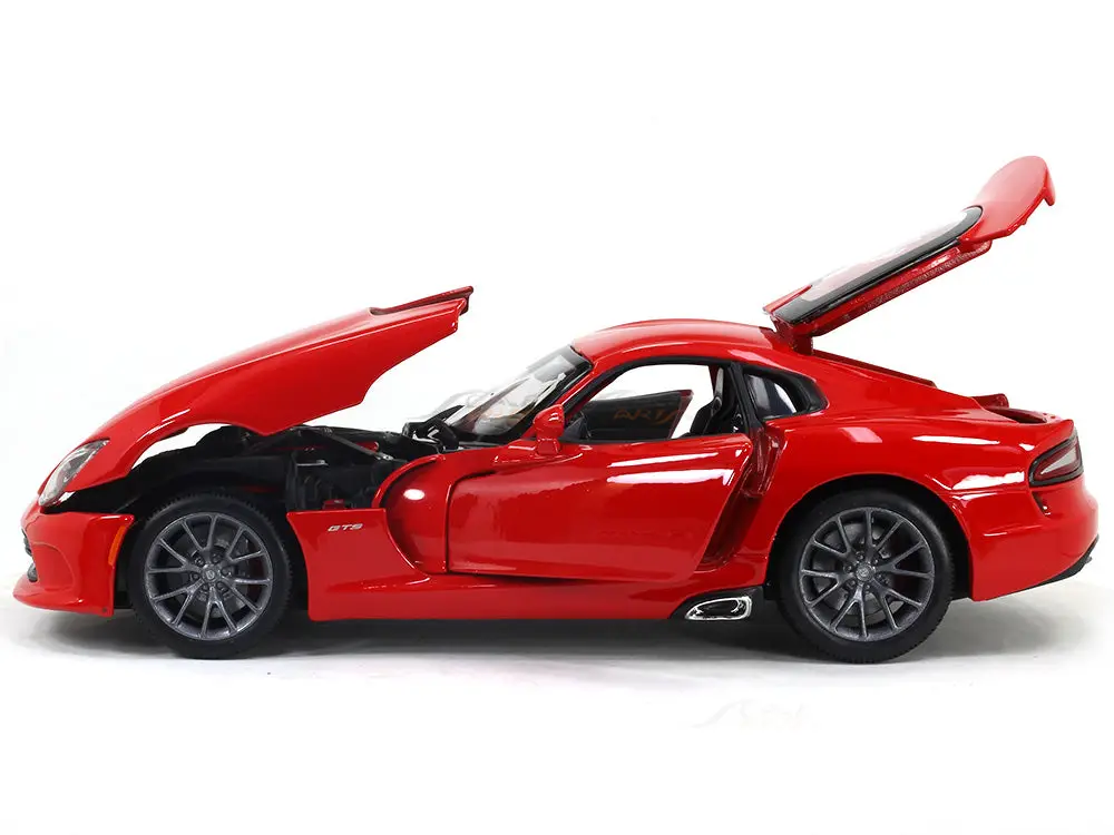 Dodge Viper GTS SRT 1:18 Maisto diecast Scale Model car view 8