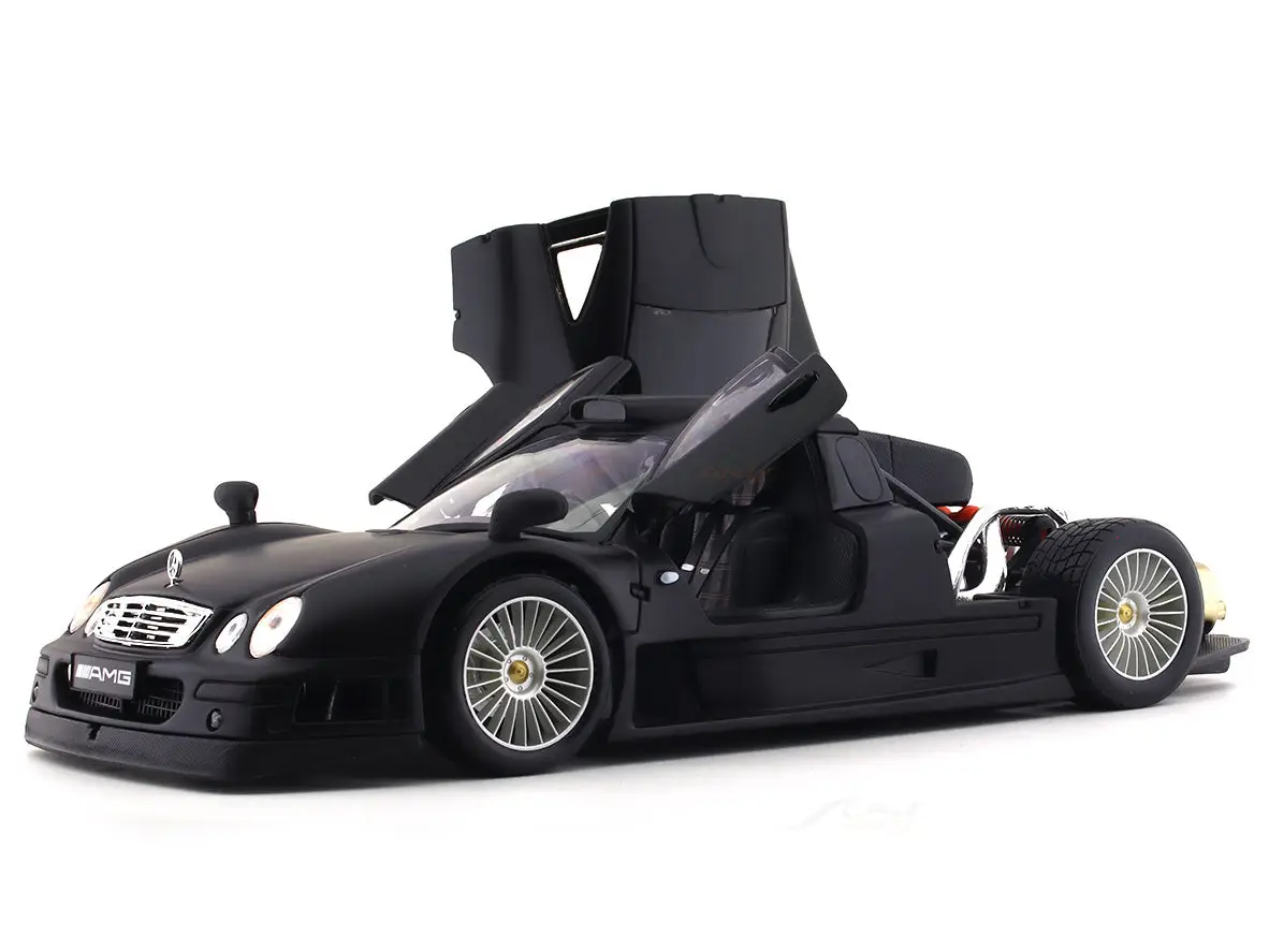 Mercedes-Benz CLK GTR 1:18 Maisto diecast Scale Model car view 6