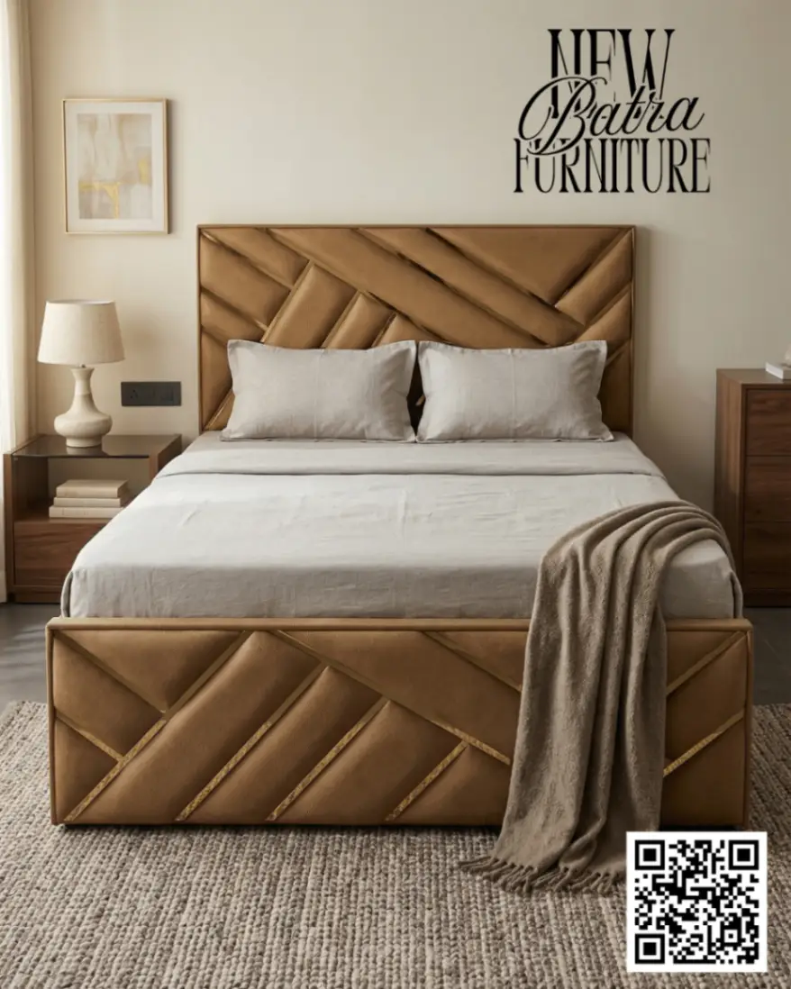 Linear Luxe Geometric Accent Bed with Brass Inlay